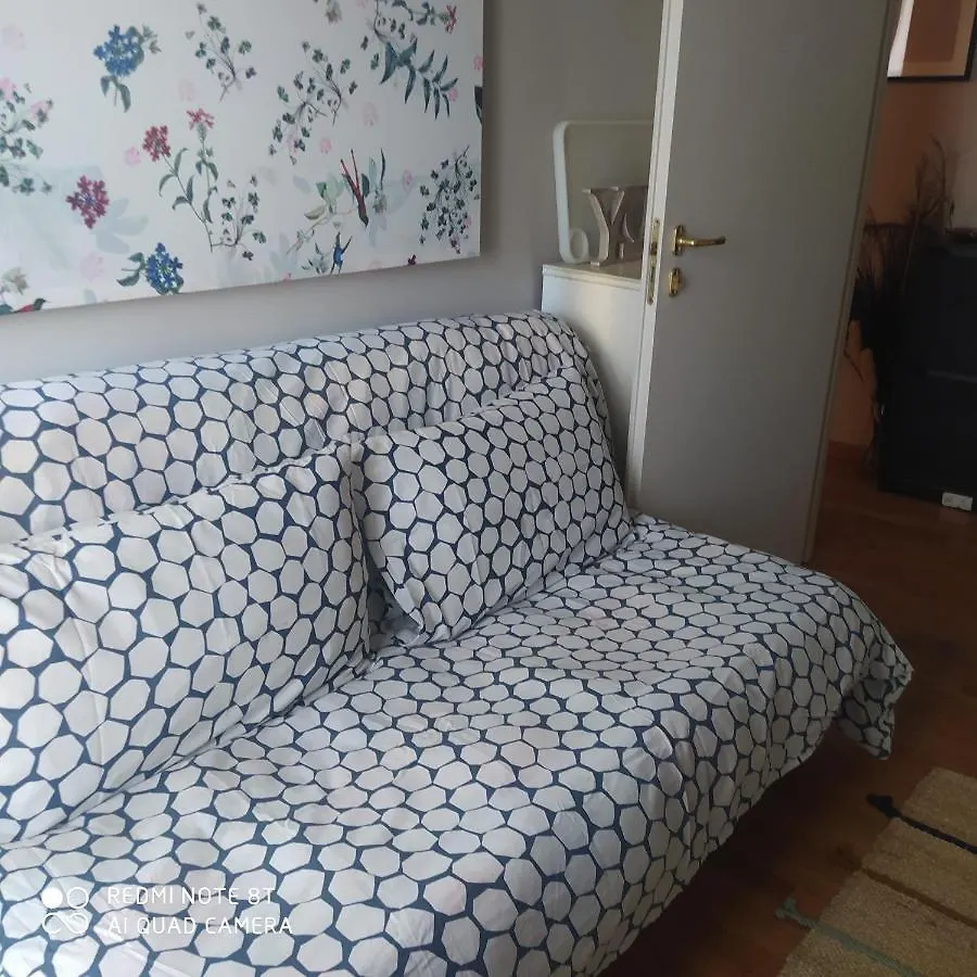 Room In Private Apartment Florence Italy
