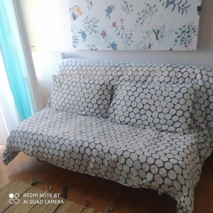 Room In Private Apartment contacts